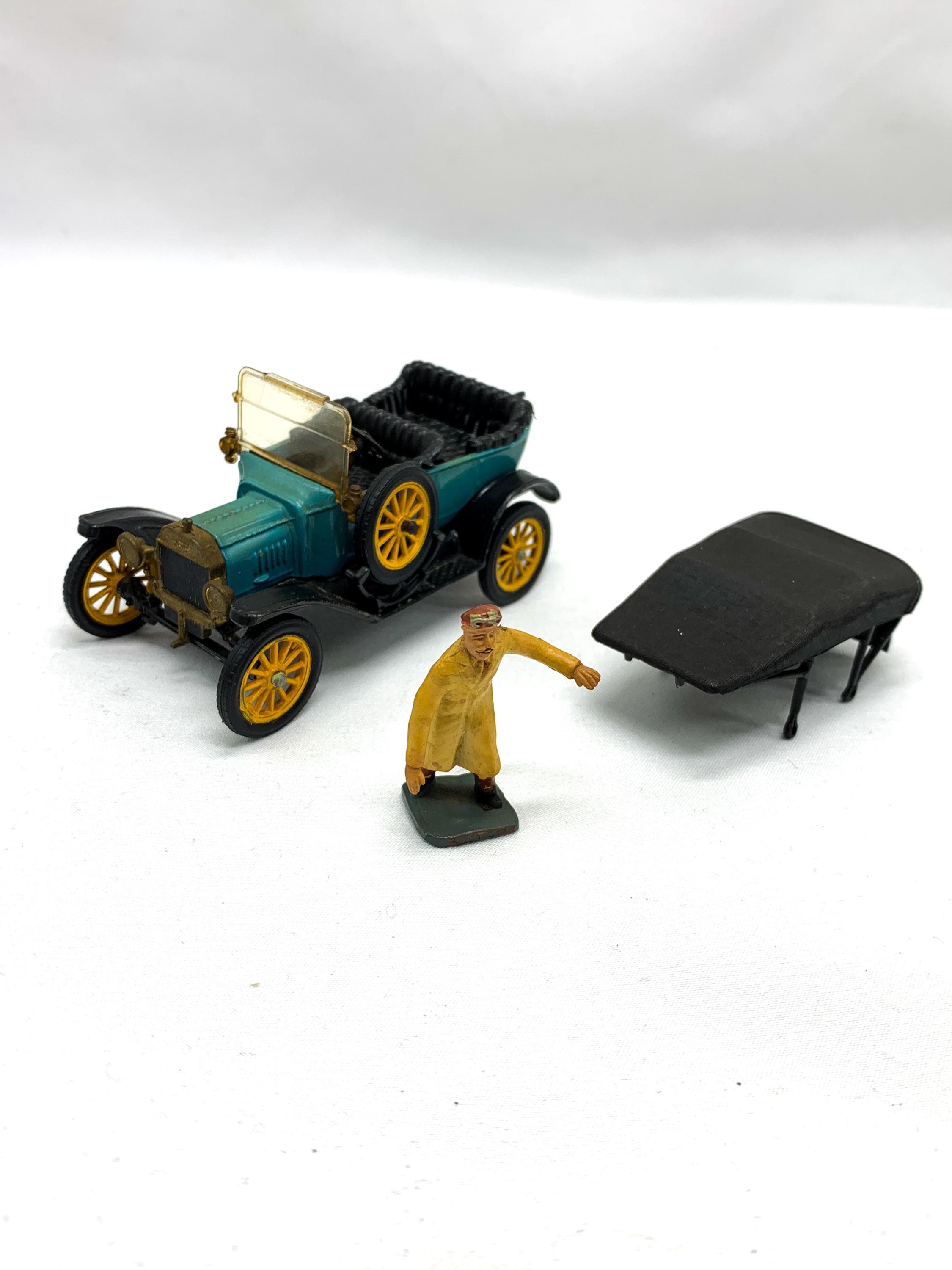 Vintage Corgi Classics Ford T 1915 Model Car With Figure - Etsy