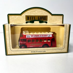 Days Gone by Lledo Diecast 1932 AEC Regent - Open Top Bus - LONDON SIGHTSEEING Bus - Made in England - Lesney Products