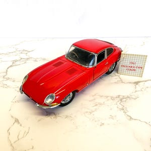 1961 Jaguar E Type Cabriolet- Franklin Mint Precision Model-Diecast model car  -1961 classic car -scale 1:24