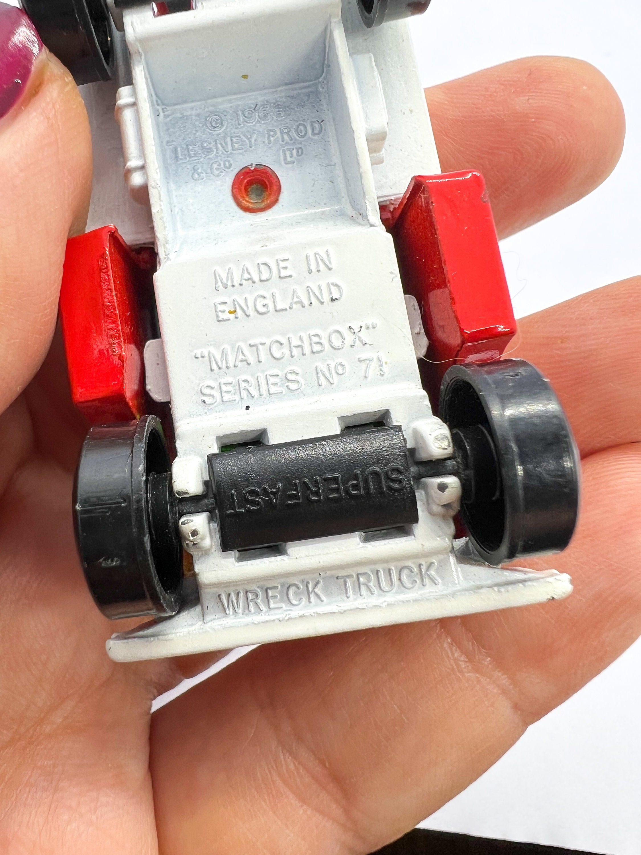 Vintage Lesney Matchbox ESSO Wreck Truck No. 71: Diecast Crane