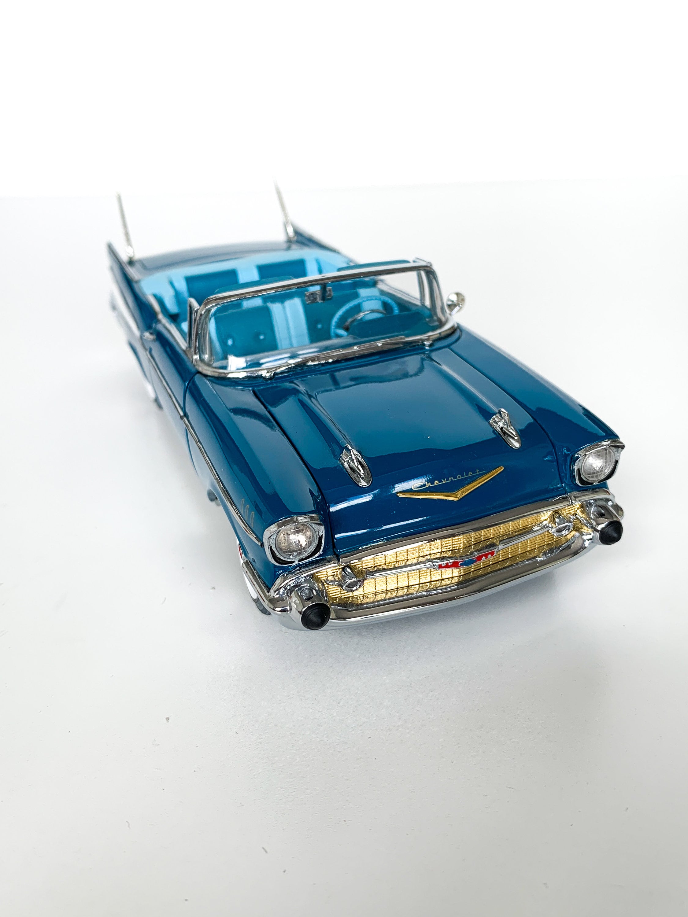 【限定品】 Air Bel Chevrolet 1957 Mint Danbury - Blue Metallic フランクリン・ミント