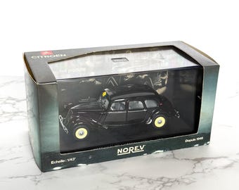 NOREV Citroën Total 1/43 ミニカー Rare Norev – 1:43 Scale Diecast Model – Citroën Traction 11CV