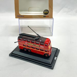 オックスフォード ダイキャスト ロンドン交通局 Q1 トロリーバス - 1:148 スケール