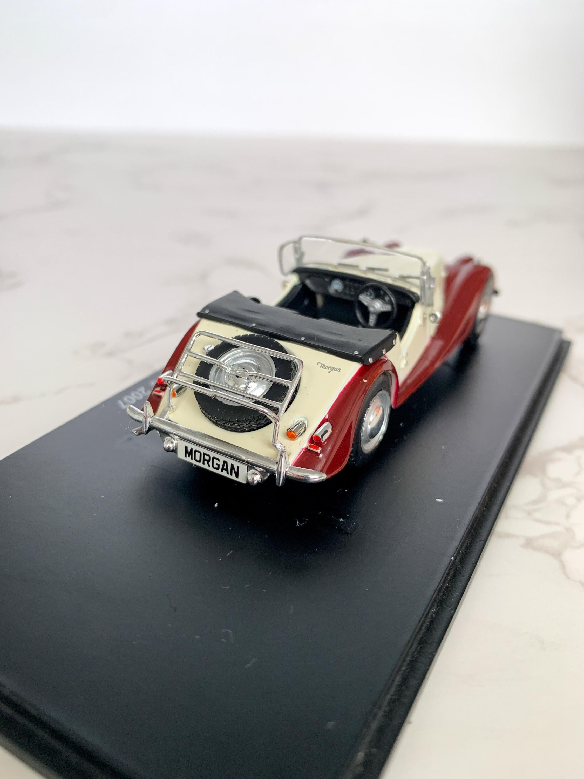 ミニカー 1/43 Morgan Aero 8 GT3 2007 Morgan Aero 8 GT3 2007 - 1/43 Scale Spark S0373 Morgan Aero