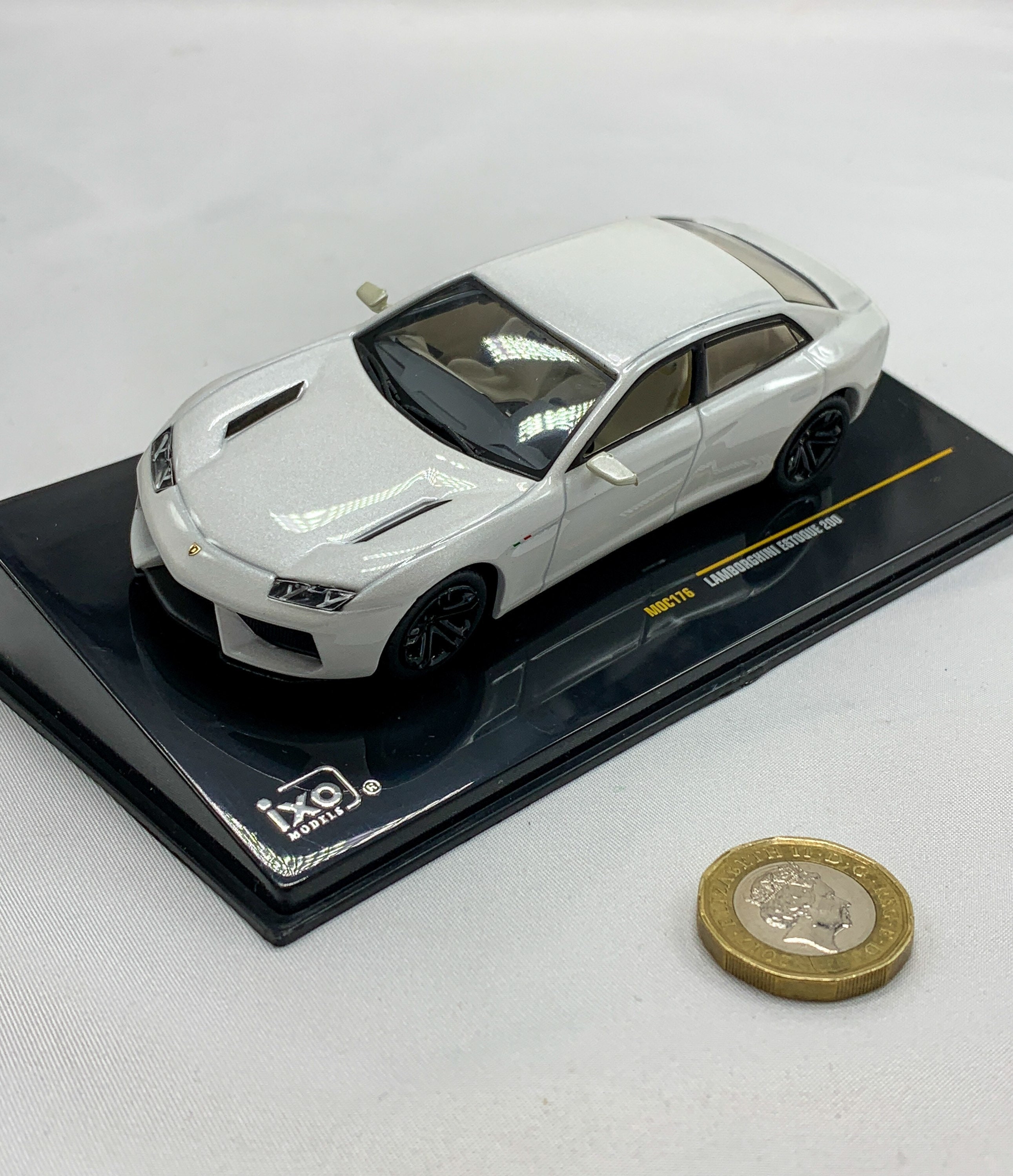 Ferrari Lusso - Etsy