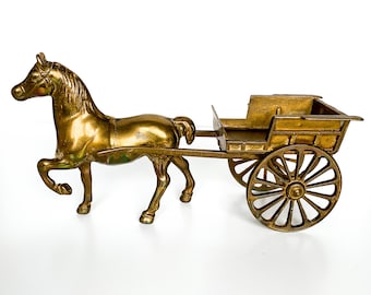 Lot - Barbie Prancing Horse and Carriage
