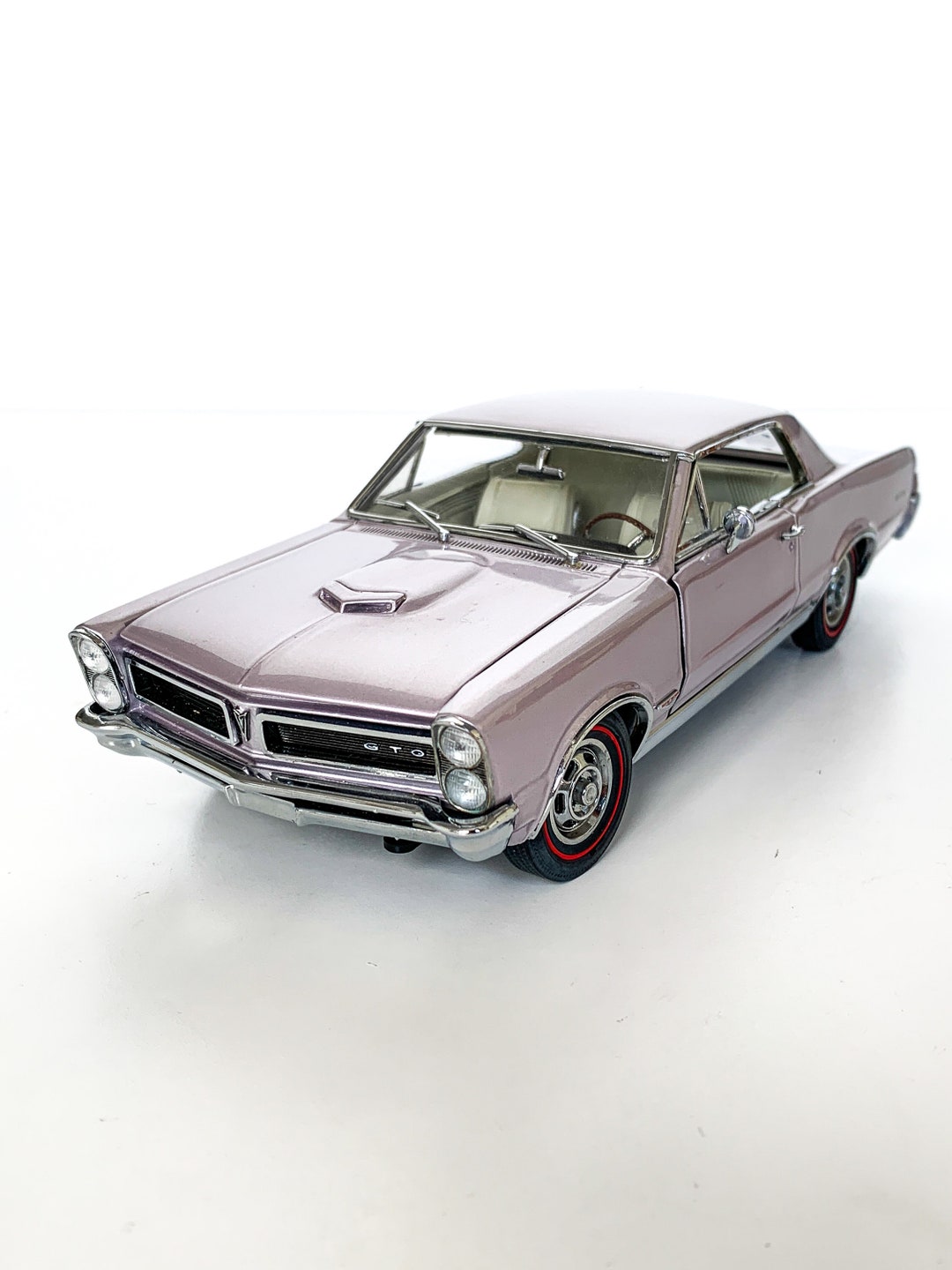 1965 Pontiac GTO Danbury Mint Diecast Model Classic Car Scale 1:24 Lilac Purple - Etsy 1965 Pontiac GTO Danbury Mint Diecast Model Classic Car Scale 1:24 Lilac Purple - Etsy