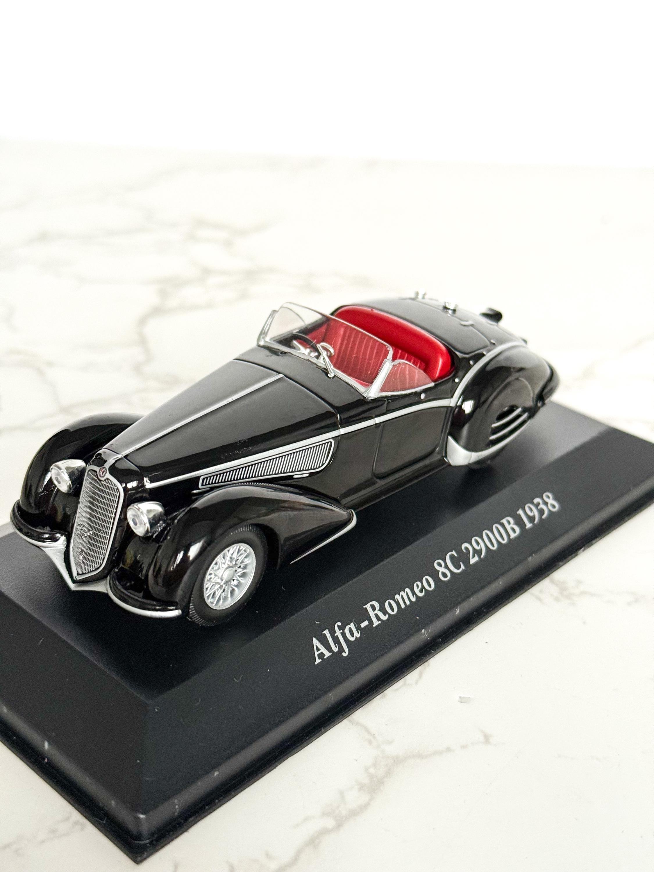 自動車 ALFA ROMEO 8C 2900 B LUNGO 1/43 Alfa Romeo 8C 2900B 1938 – 1:43 Scale Model – Black With Red