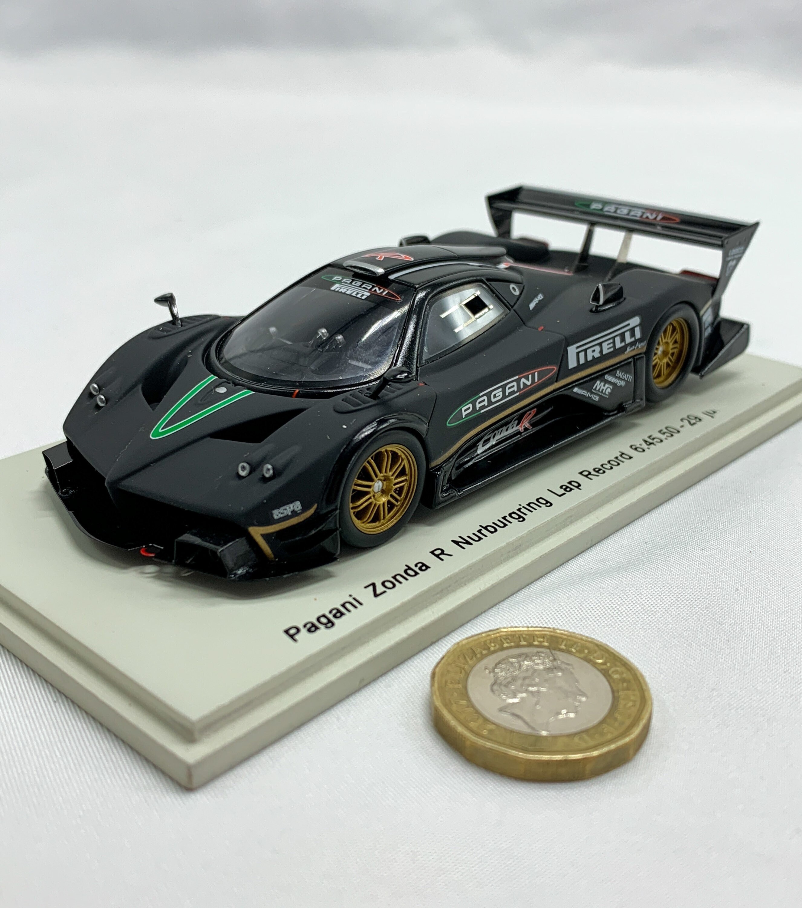 Spark Models Pagani Zonda R Nurburgring Lap Record 2010- Minimax