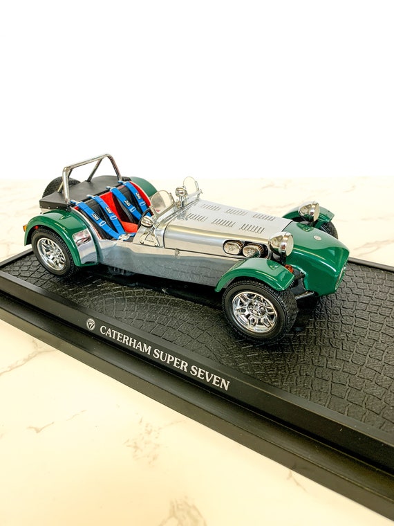 kyosho 1/18 CATERHAM SUPER SEVEN JPE