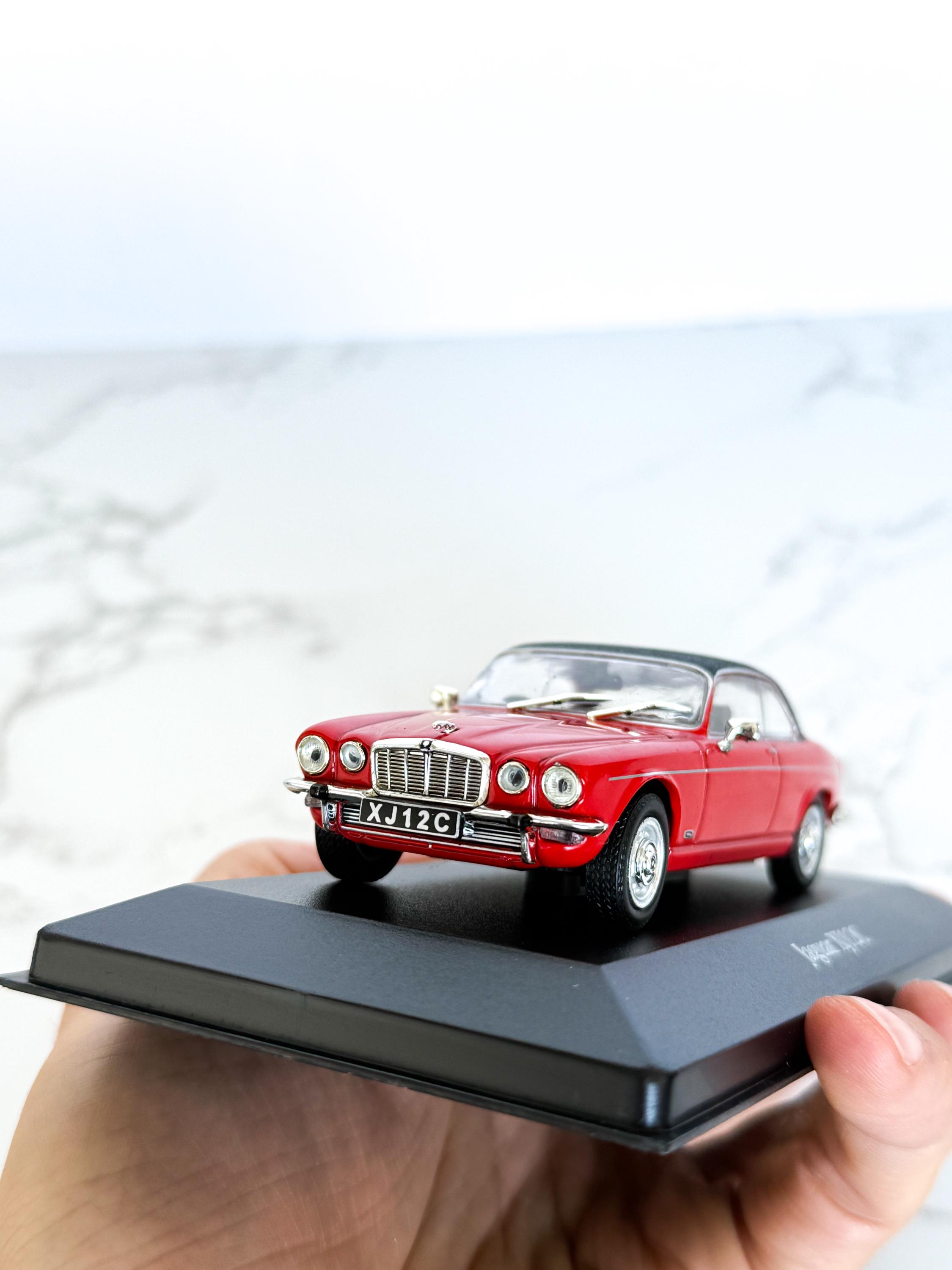 Atlas Editions Jaguar XJ12C – 1:43 Scale Diecast Model Car – Red