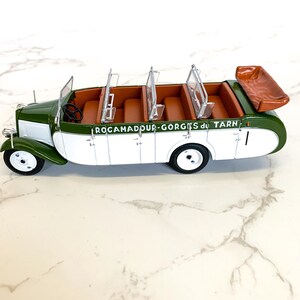 IXO 1:43 - Citroën Type 23R Série U Chassaing 1947 - Autocar Blanc/vert - Neuf Blister
