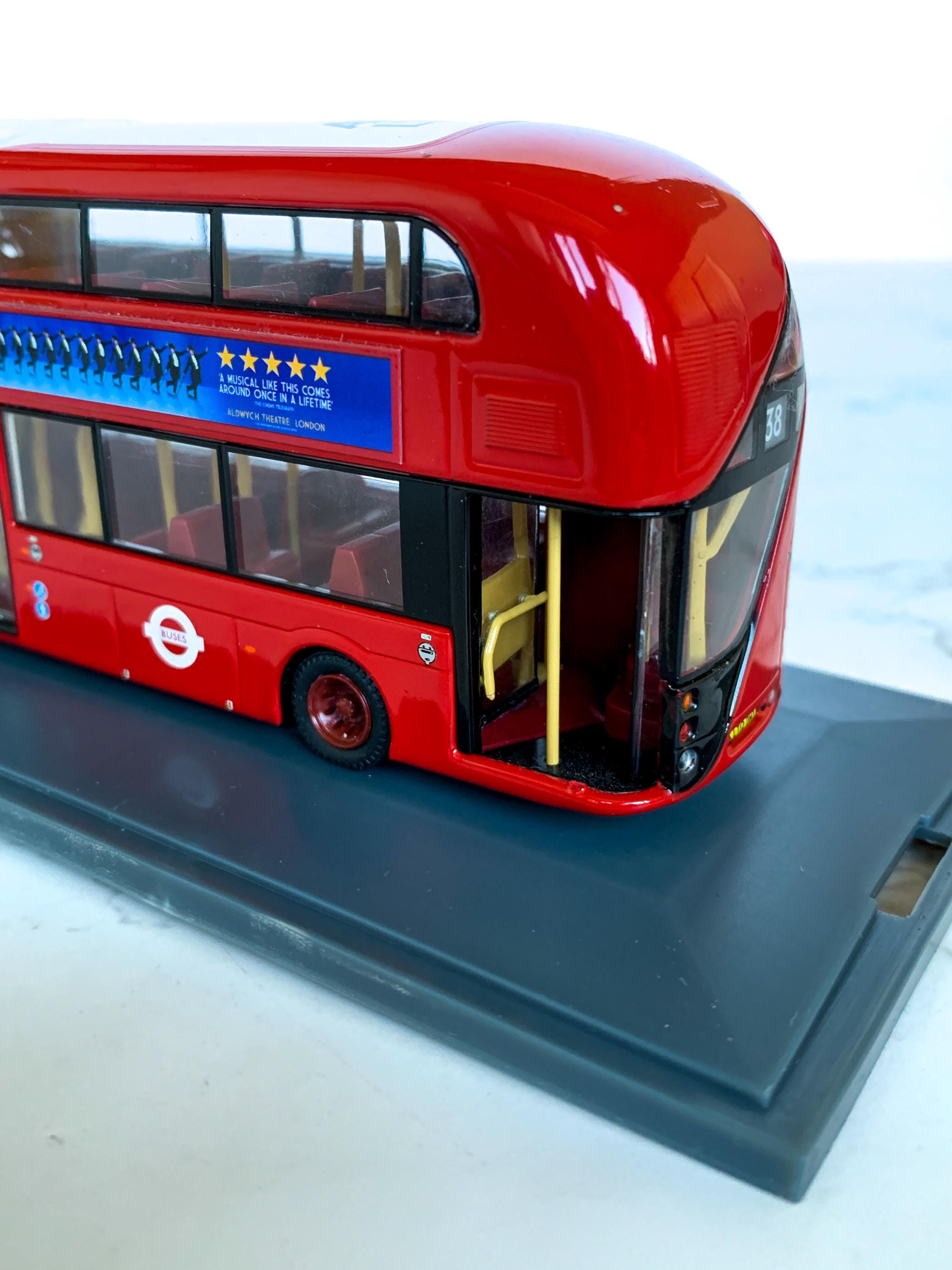 Corgi OM46607 1:76 Scale ARRIVA New Bus for London 38 Victoria
