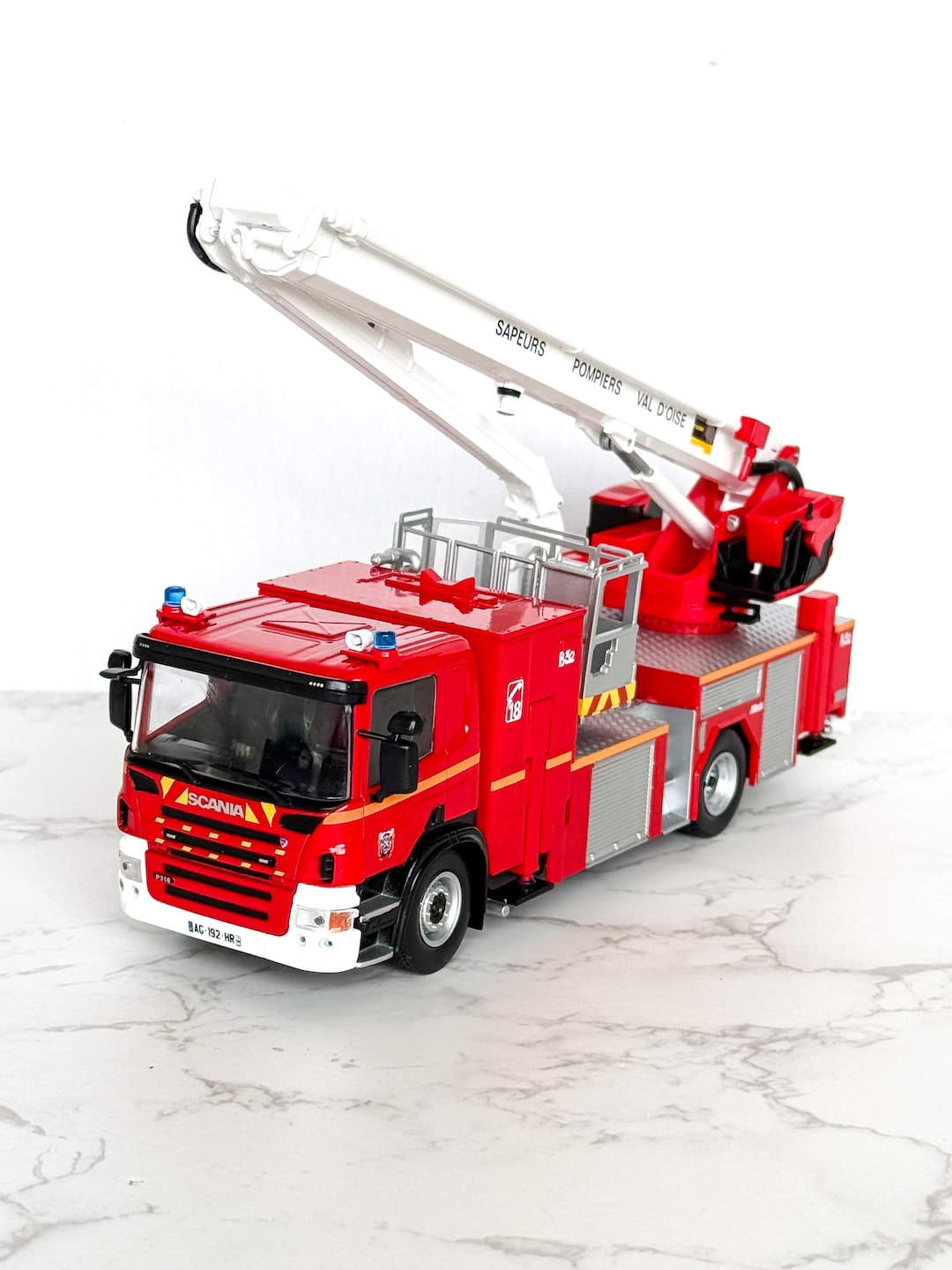 Présentoir 10 Modèles Guisval 1/43 - TP Dépannage Secours Pompier - Boîte D'origine