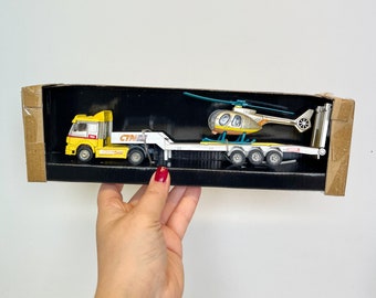 KENTOYS MERCEDES 1850 Flatbed Trailer and Helicopter - Vintage Lorry Toy - Truck Series- Halsall Teamsters Camionnette - 1:72