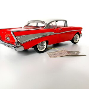 Franklin Mint 1/24 Chevy Bel Air 1957 Sport Coupe Red Diecast Scale