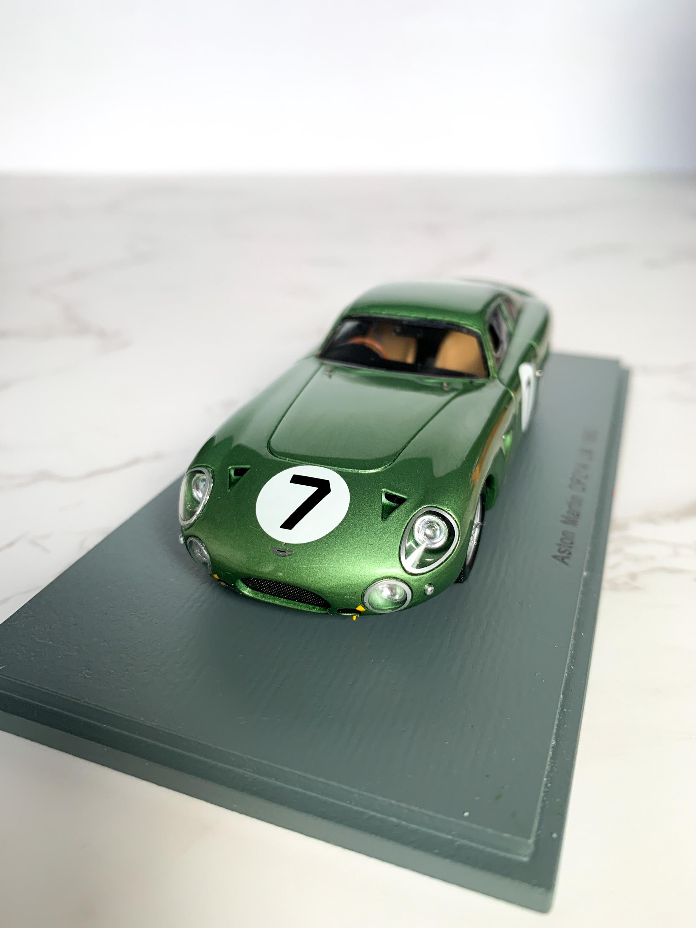 スパークテクノ アストンマーティン DP214 ル・マン 1963 モデルカー