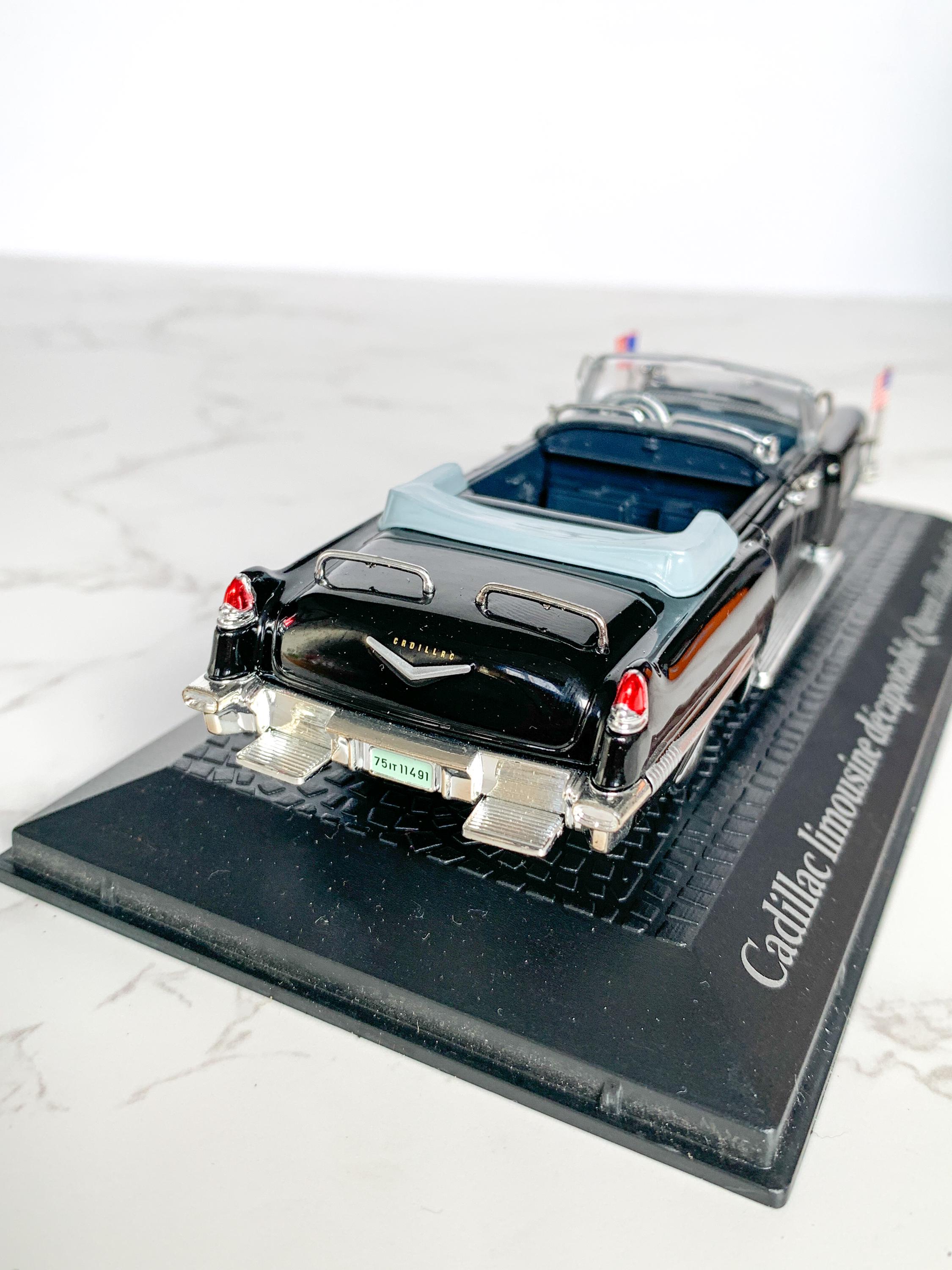 Modèle Réduit 1/43 Atlas : Cadillac Limousine Décapotable De La Reine Élisabeth II - Neuf