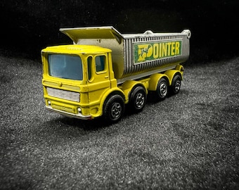 ミニカー MATCHBOX SERIES no17 8-WHEEL TIPPER Matchbox No. 17 Hoveringham 8-Wheel Tipper, loose nice shape
