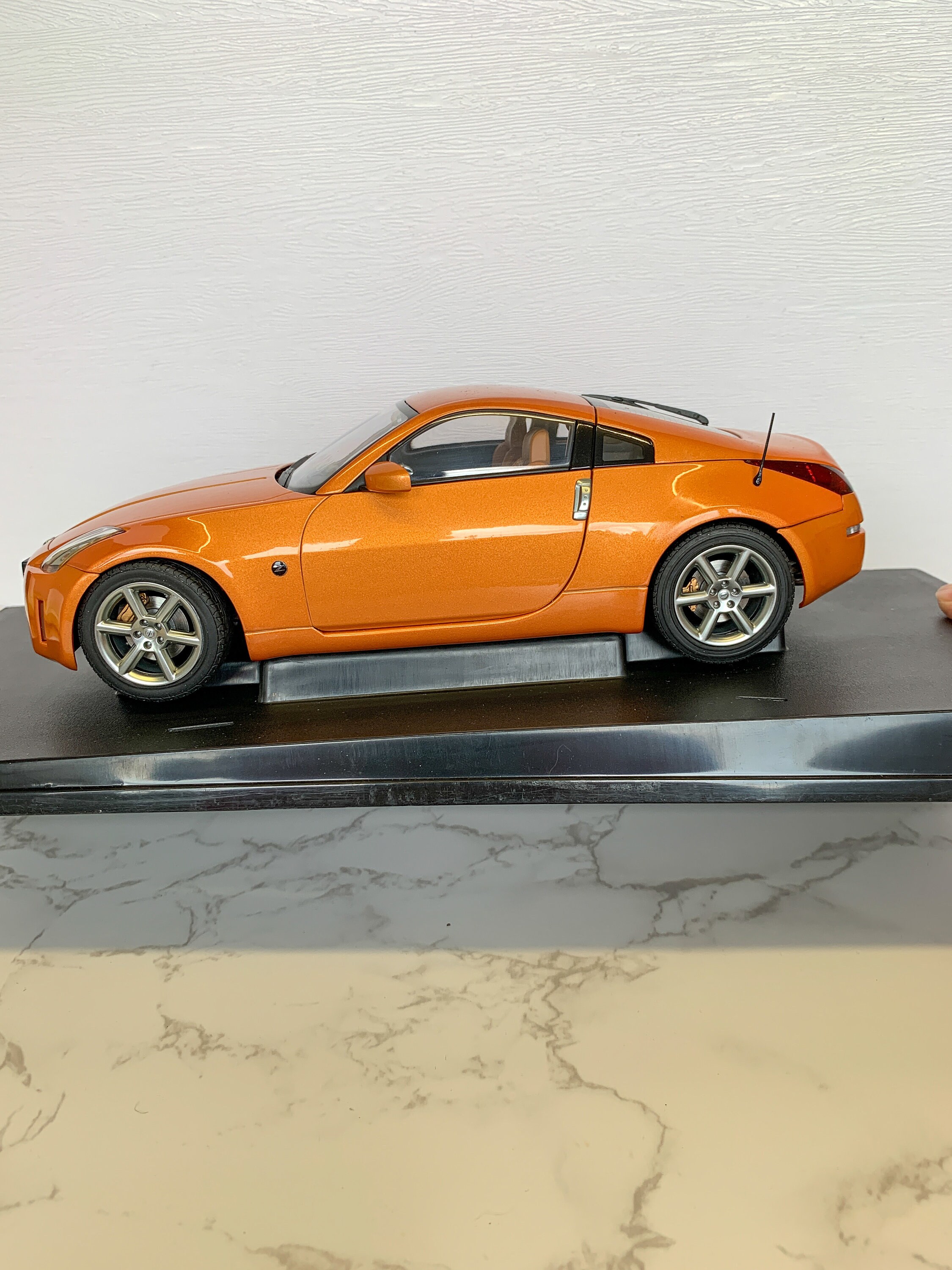 Extremely Rare Autoart 1:18 Scale Nissan 350Z Coupe 2002
