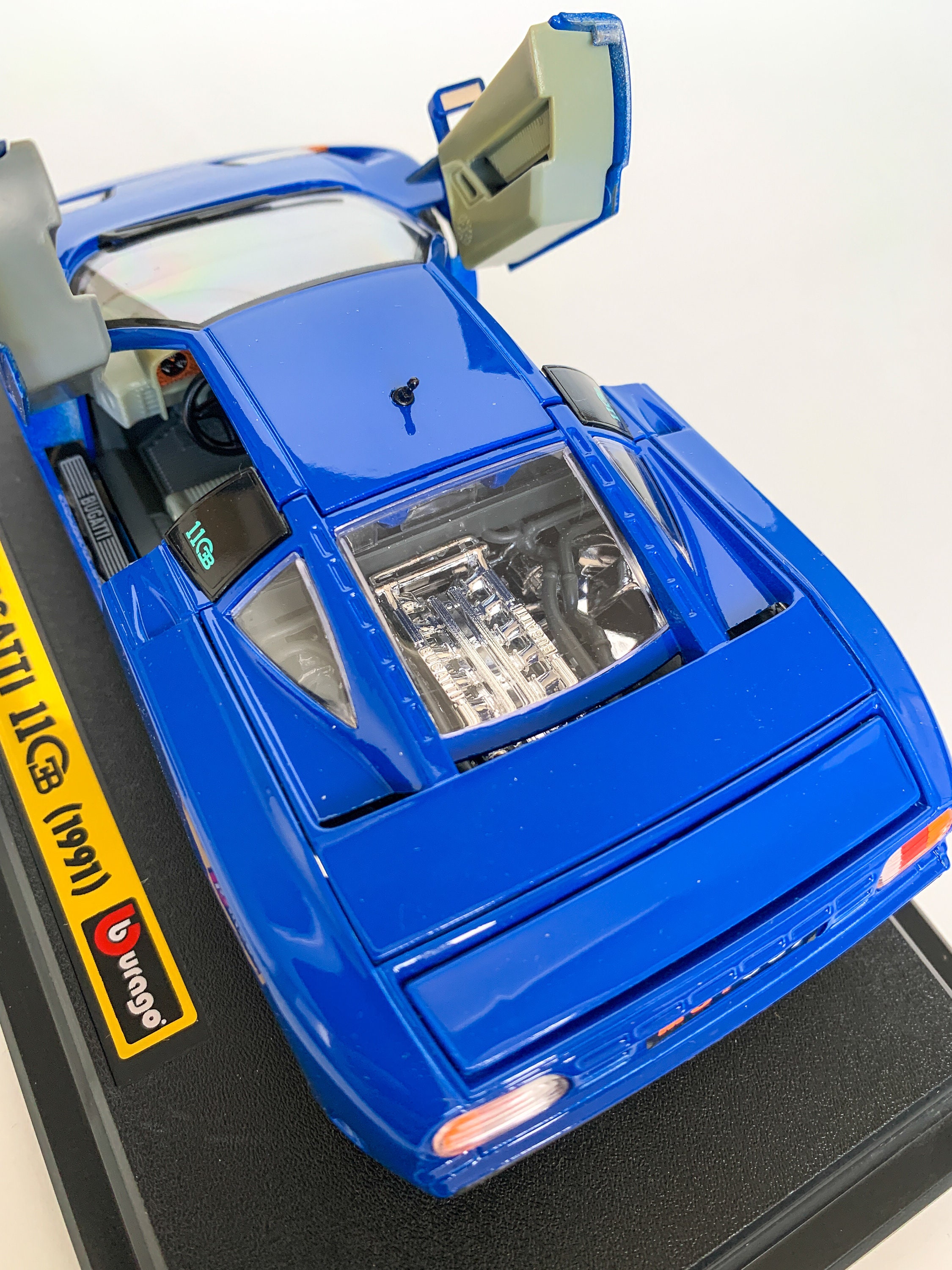 1/18 1991 BUGATTI EB110 IN BLUE BY BURAGO # | eBay