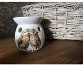 Wax oil burner with decoupage owl theme