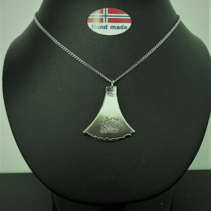 Necklace &quot;Viking ship&quot; 0537 • Handmade in Norway since 1962 • Traditional design
