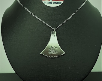 Necklace &quot;Viking ship&quot; 0537 • Handmade in Norway since 1962 • Traditional design