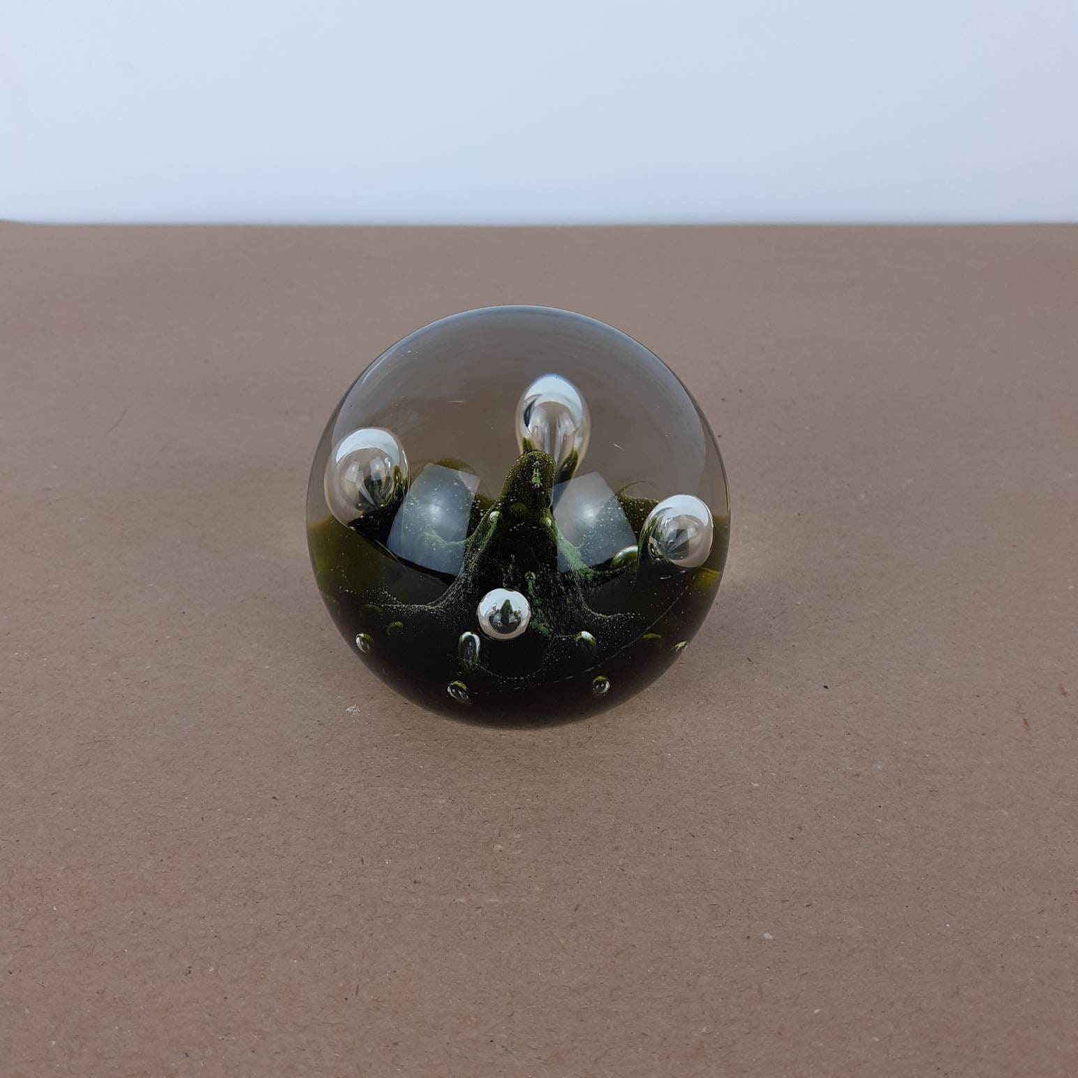 Caithness Moonflower. Vintage Handmade Glass Paperweight. Etsy Canada