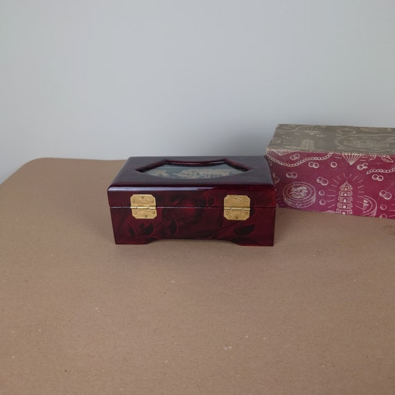 Trinket box with Chinese garden lid. Brown wooden… - image 7