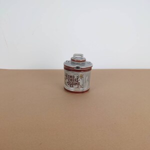 Japanese Home Sweet Home  ceramic pot with lid
