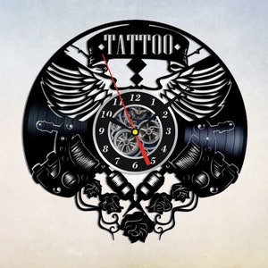 Tattoo Vinyl Wanduhr, Tattoo Wandkunst, Tattoo Salon Wanddekoration, Tattoo Salon Uhr, Tattoo Kunstwerk, Tattoo Geschenk für Tattoo Liebhaber