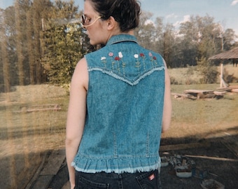 vintage flower pattern embroidery denim jacket