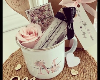 Mother's Day gift box surprise jewelry box personalized glass vial bracelet silver 925 scented roses magnet mom wood