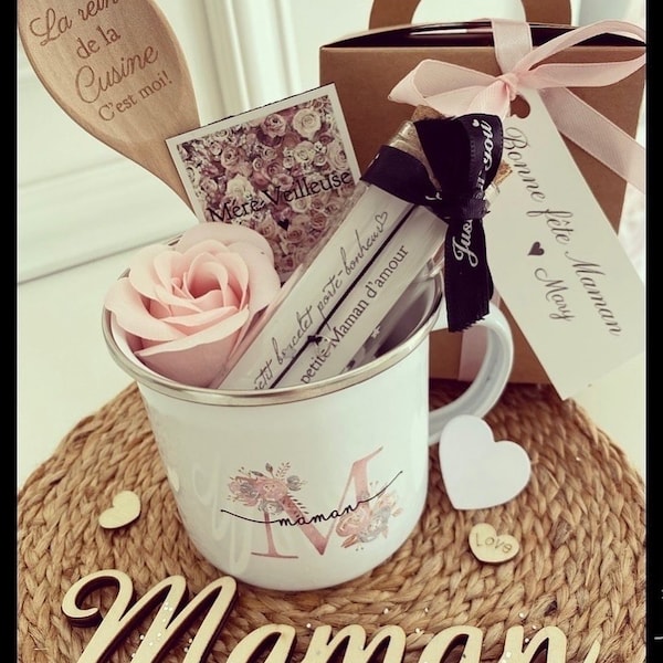 Coffret fête des mères cadeau boîte surprises bijoux fiole en verre personnalisée bracelet argent 925 roses parfumée magnet maman bois