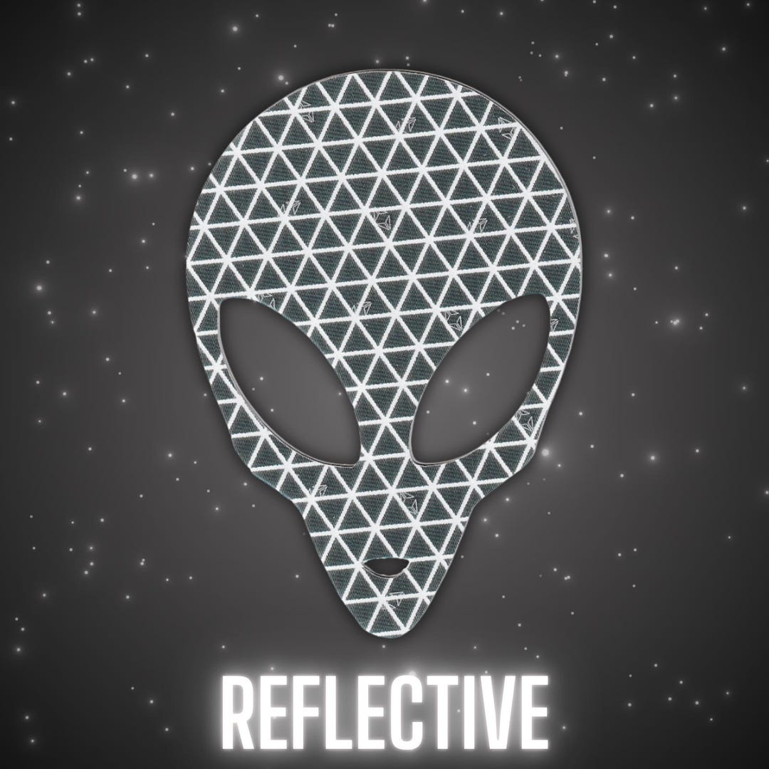 Reflective Alien Head Decal UFO Alien Sticker Bike Reflector ...