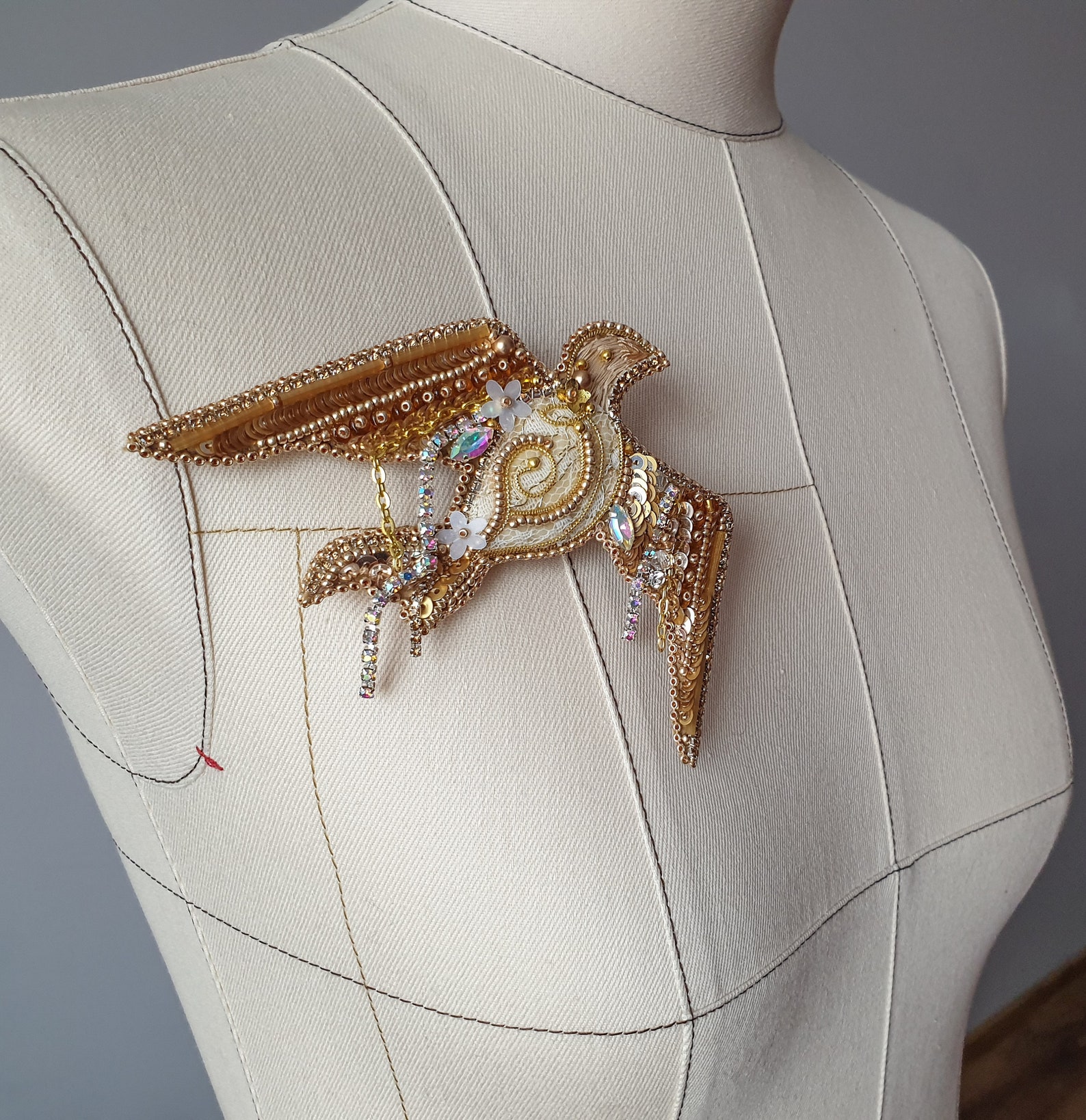 GOLD BIRD brooch pin. Lady Gaga inauguration brooch. Katniss Etsy