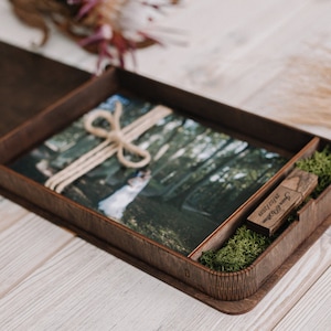 13x18cm (5x7) dark rustic wooden photo box. Couple memory box with USB. Rustic photo gift box. Wedding keepsake box for couples