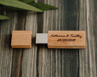 Juego de 5 piezas. Unidad usb Natural Oak. Memoria USB de boda