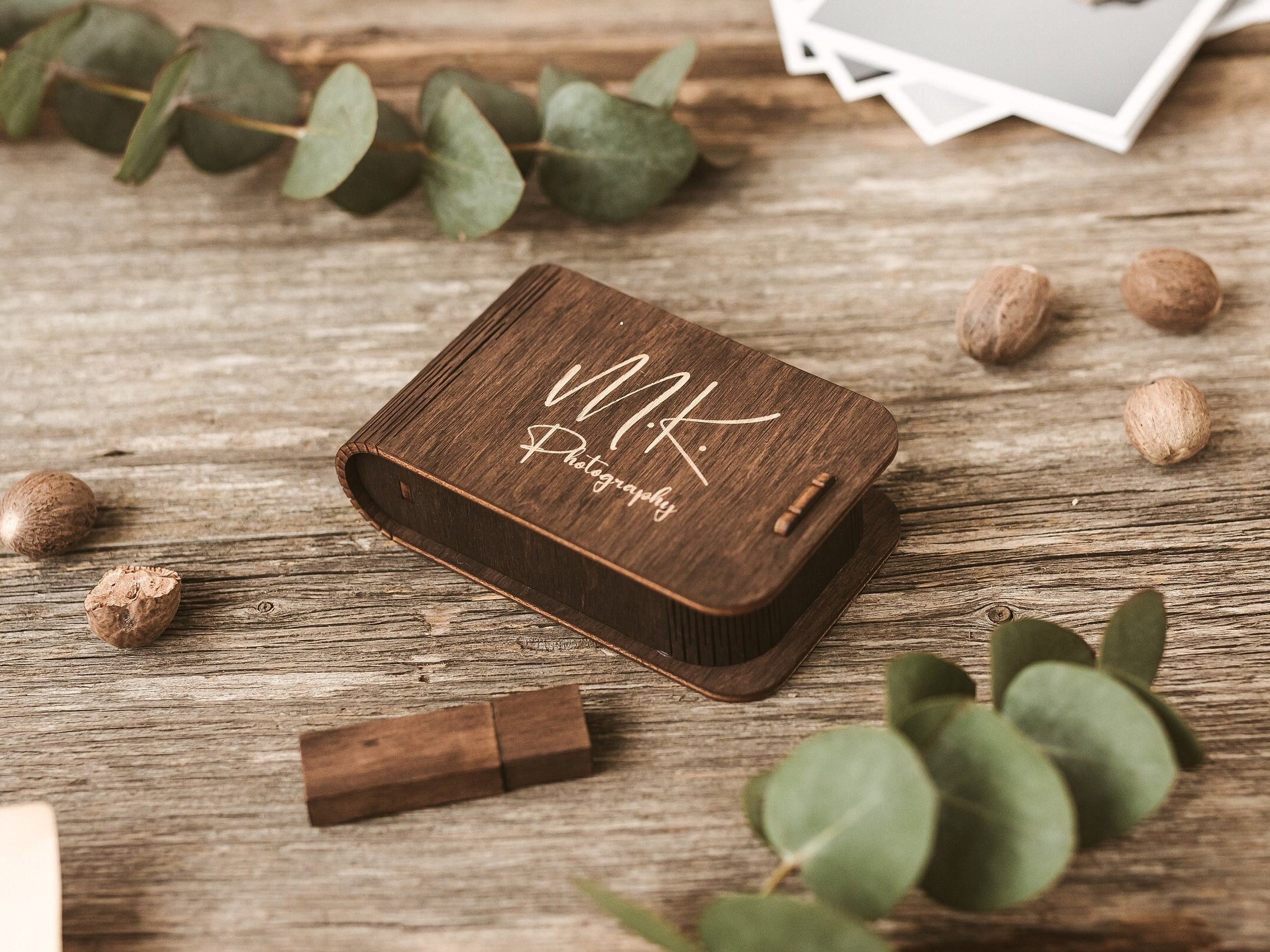 Walnut engraved USB box. Wedding photography USB flash drive. Memories box for USB flash drive