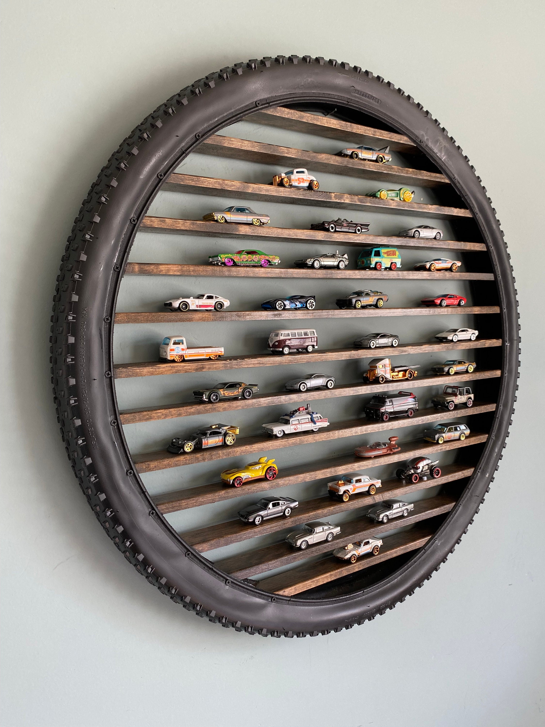 ORIGINAL 29 Cool Wheels Car Display Wall Art avec teinture | Etsy