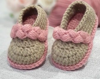 Mary Jane shoes cute CROCHET PATTERN for crochet baby shoes (4 sizes infant shoes from newborn -12 months) BOTH trim options included