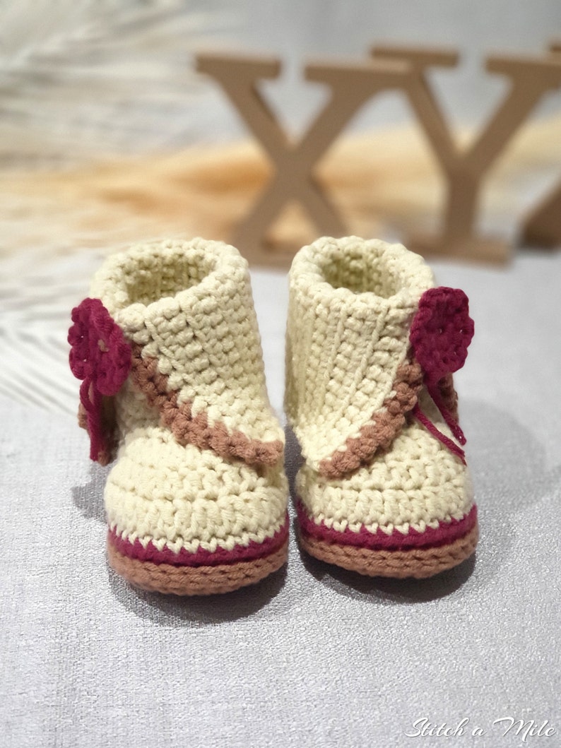 Mönster för virkade babyskor: Blomsterflickaskor (PDF-mönster) bild 6