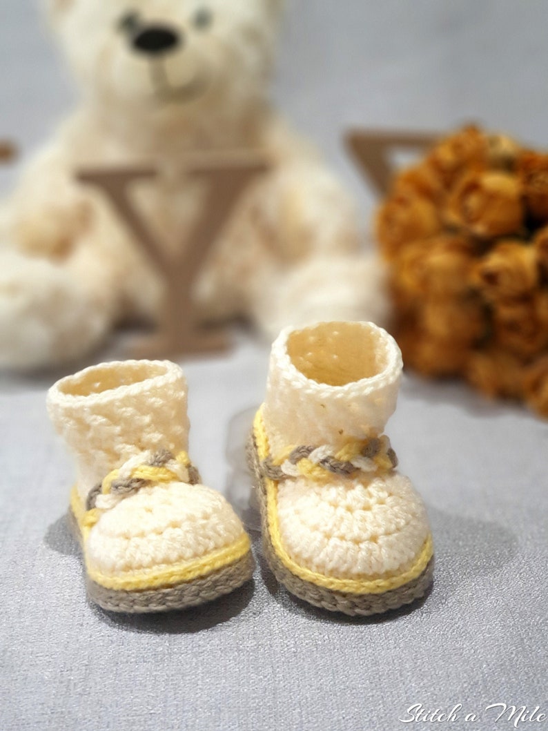 Baby boot cute CROCHET PATTERN Baby Crochet Shoes for girls this crochet baby boot pattern comes in 4 sizes 0-12 months