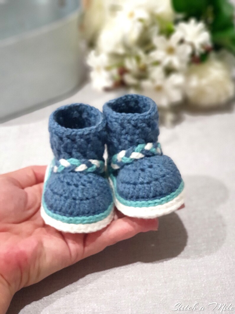 Baby boot cute CROCHET PATTERN Baby Crochet Shoes for girls this crochet baby boot pattern comes in 4 sizes 0-12 months