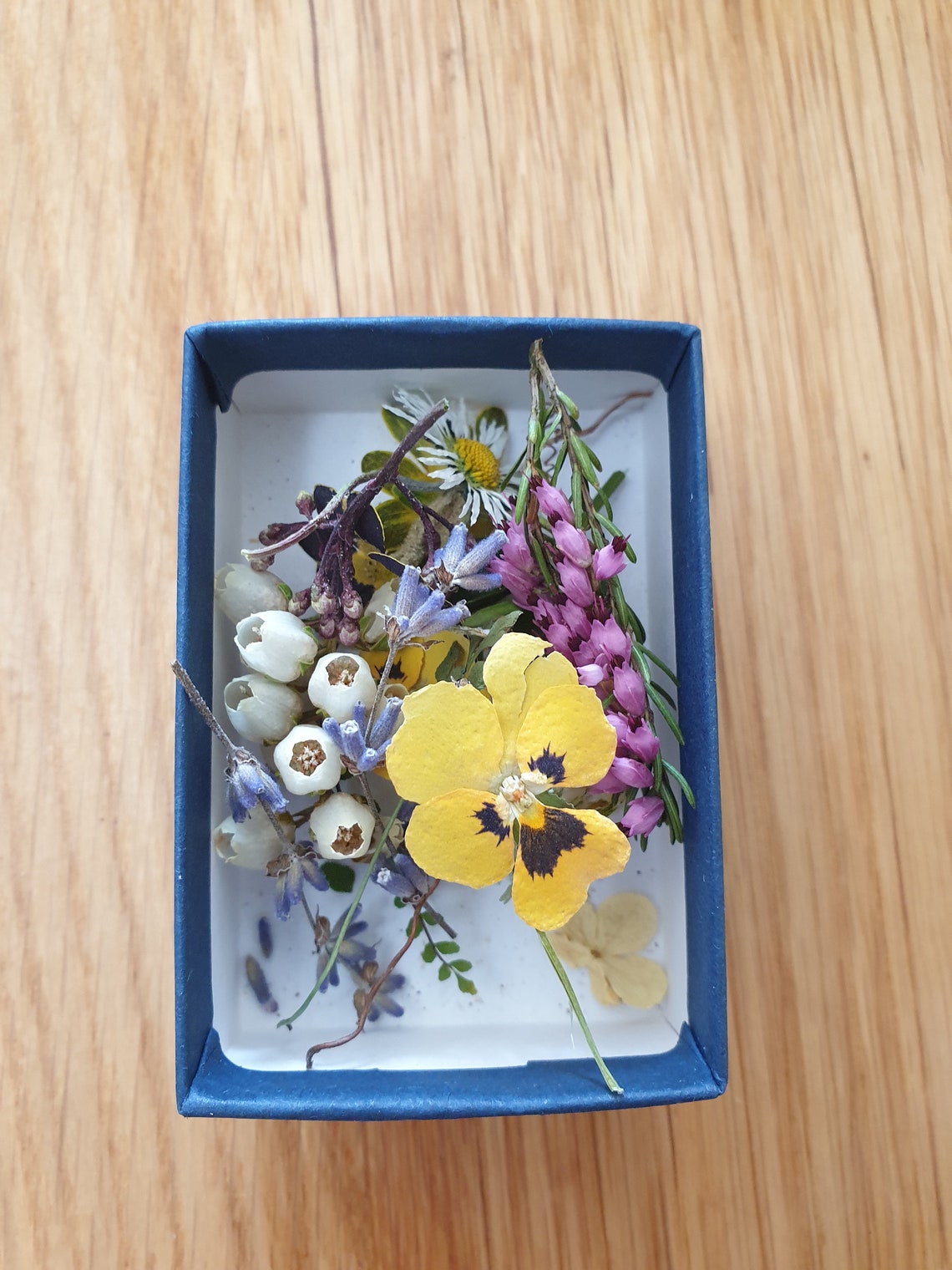 Tiny dried flowers for resinBotanicals for resinDried Etsy