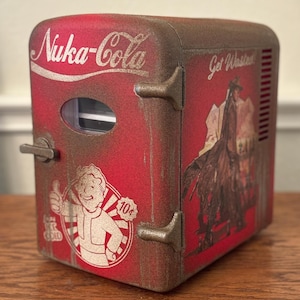 Fallout Nuka Cola Mini Fridge: Ghoul Edition