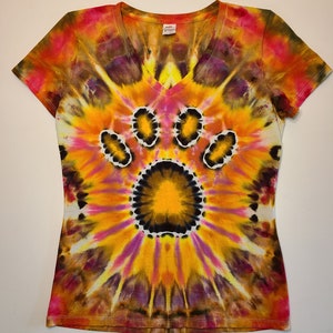 Ladies V neck medium / paw print