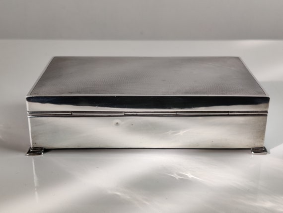 Solid Silver Cigarette Box (London 1934) - image 7