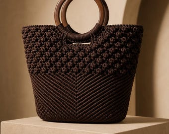 Structured Crochet Tote Bag Pattern, Wooden Ring Handles, Chevron Bobble Tutorial (PDF)